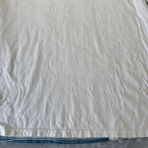 men's A. Tiziano graphic V-neck t-shirt.  Premium Wear Short Sleeve Size M - Picture 10 of 11